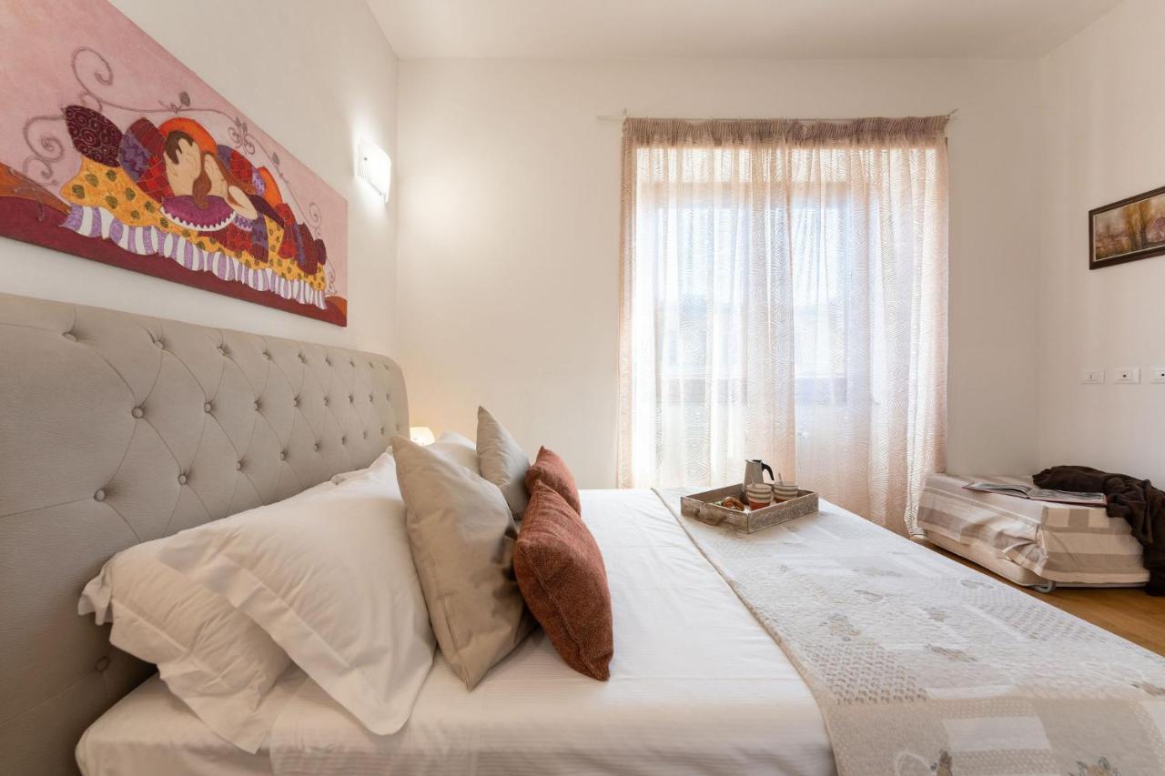 Santa Maria Novella - Flo Apartments Φλωρεντία Εξωτερικό φωτογραφία